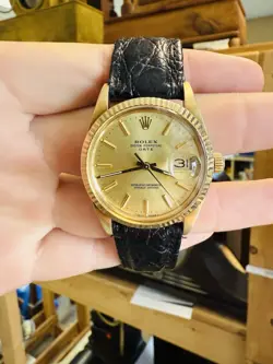 ROLEX DATE 15037 MENS SOLID 14K YELLOW GOLD WATCH CHAMPAGNE DIAL BLACK BAND