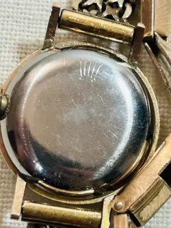 LADIES WATCH MODEL