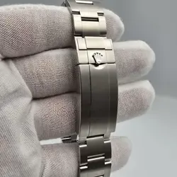 BEZEL BLACK