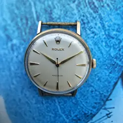 HAND-WINDING MEN'S WRISTWATCH