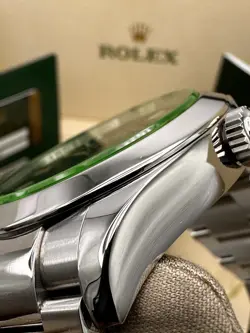 ROLEX ? MILGAUSS Green Sapphire Black Dial 40mm 116400GV FullSet Box&Papers&Tags