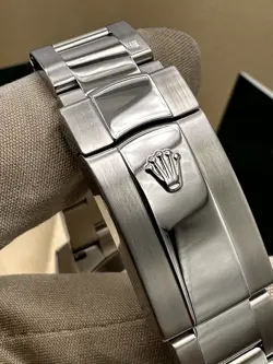 ROLEX ? MILGAUSS Green Sapphire Black Dial 40mm 116400GV FullSet Box&Papers&Tags