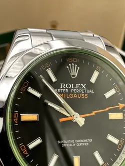 ROLEX ? MILGAUSS Green Sapphire Black Dial 40mm 116400GV FullSet Box&Papers&Tags