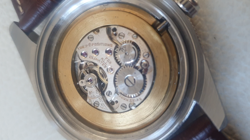 3/4 MOVEMENT.