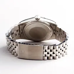 GOLD WATCH SILVER