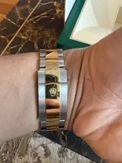 Rolex Sky-Dweller 326933 Champagne Dial Two Tone Gold Bracelet with Card and Box