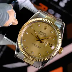CHAMPAGNE DIAL FLUTED