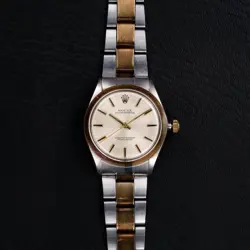 1002 W/
