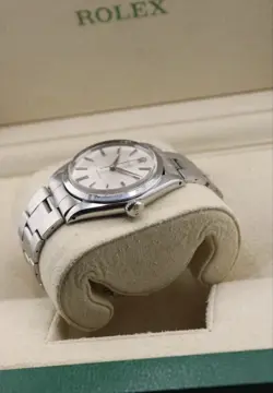 VINTAGE MANUAL WIND