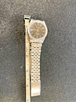 ROLEX OYSTER PERPETUAL WOMANS AIR-KING PERCISION WATCH does not come with box an