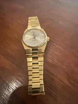 OYSTERQUARTZ 18K YELLOW