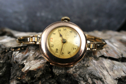 STYLE SOLID GOLD