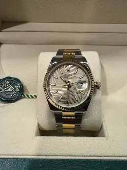 GOLD PALM DIAL-