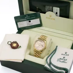 118238 W/BOX