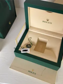 2025 YELLOW GOLD