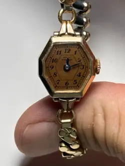 VINTAGE ROLEX STANDARD WOMEN'S WATCH