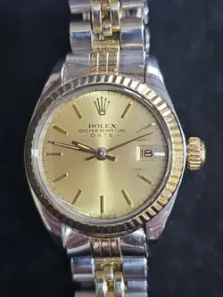 PERPETUAL WOMENS WATCH