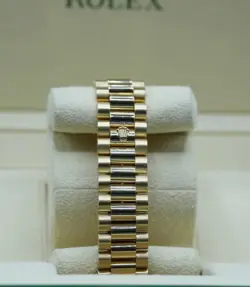 DIAMOND DIAL 18238