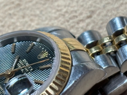 WATCH BLACK DIAL