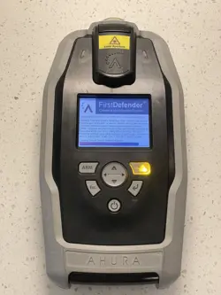 AHURA SCIENTIFIC FIRST DEFENDER CHEMICAL ID SYSTEM + BATTERY