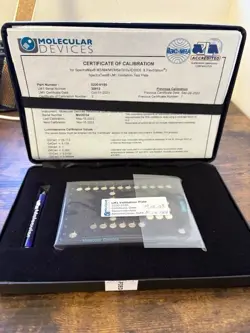 SPECTRATEST LM1 LUMINESCENCE VALIDATION PLATE