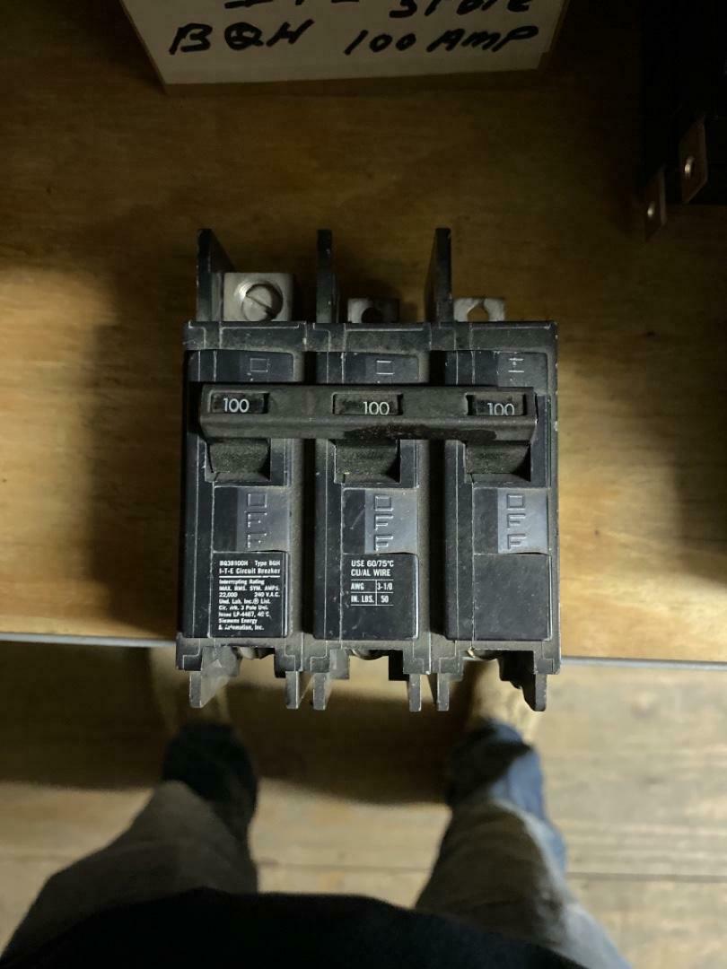 ITE Siemens BQ3B100H Circuit Breaker 240v 100a 3 Pole
