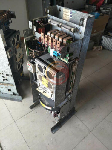 1PCS Siemens 6SE7031-2EF60 frequency converter