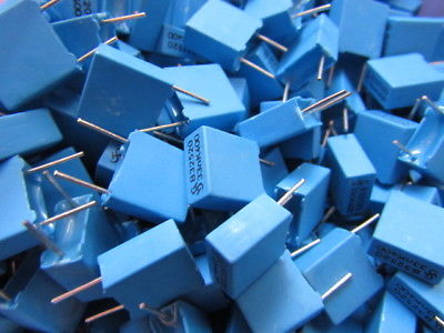 B32520-333K-A6 Siemens .033uF, 10%, 400V, Radial Film Capacitor Quantity: 20pcs