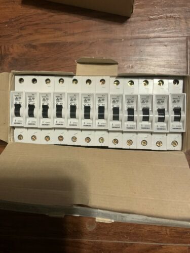 SIEMENS 5SX2 108-7 C8 MINIATURE CIRCUIT BREAKER 5SX21087 Box Of 12 New