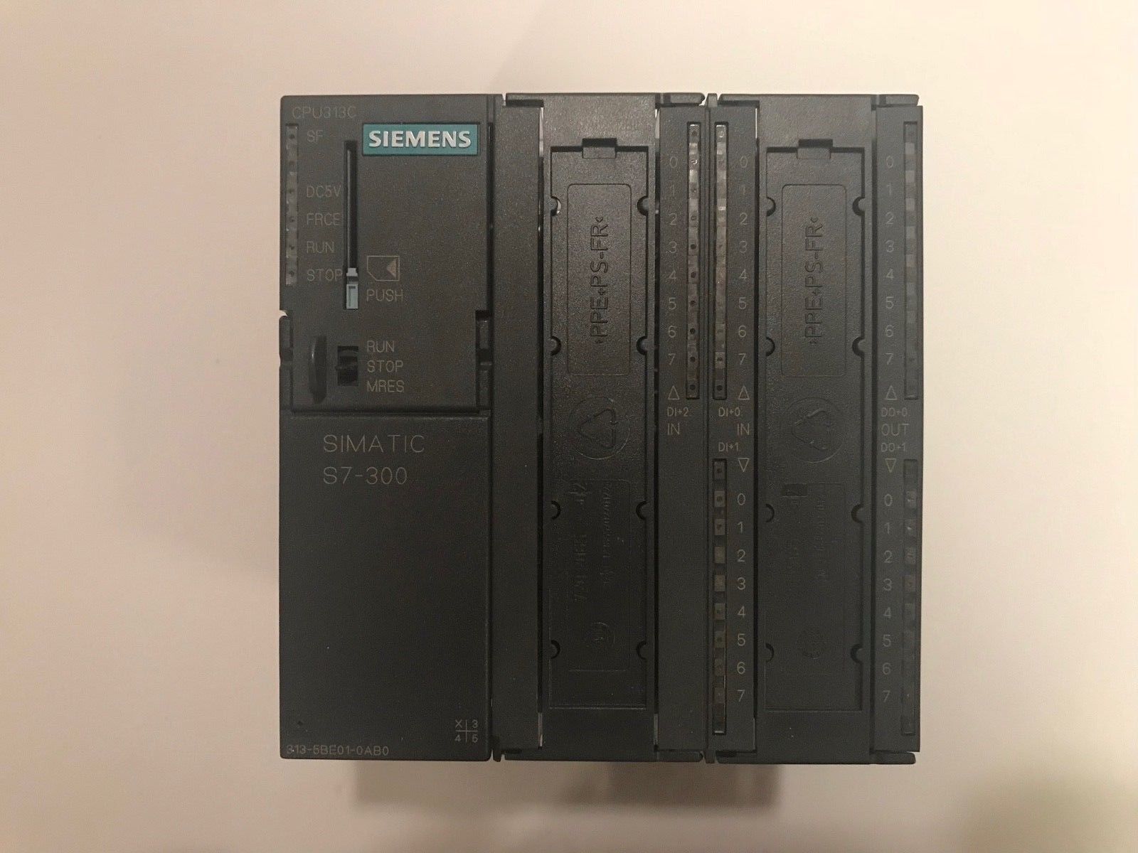 **BRAND NEW** Siemens SIMATIC S7-300 CPU  313-5BE01-0AB0