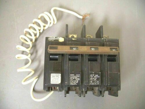SIEMENS ITE BQ CIRCUIT BREAKER BQ3B05000S01 50AMP 240VOLT 3POLE W/SHUNT