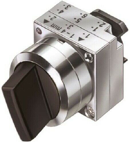 Siemens 3SB3000-2GA11, 3SB3 Selector Switch Head - 3 Position, Right Latching