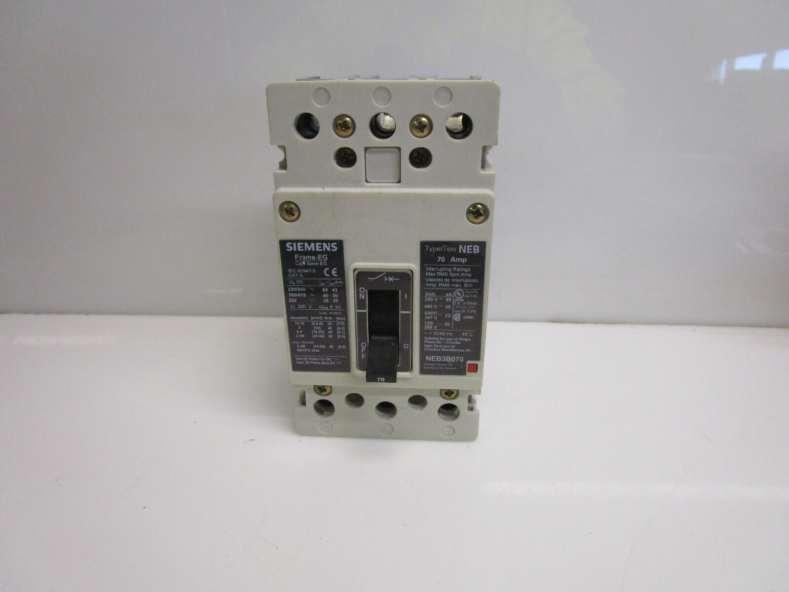 SIEMENS NEB3B070 70 AMP CIRUIT BREAKER 3 POLE 480 VOLT 3 PHASE