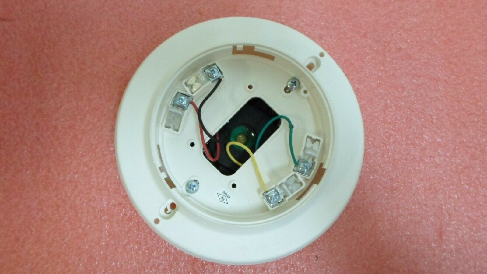 NEW Siemens ADBX-11 315-096228 FP-11 Fire Detector Audible Base