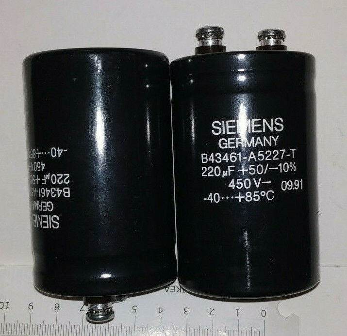 2 X Capacitor 220uF +50/-10% 450V- Siemens B43461-A5227-T -40..+85degC