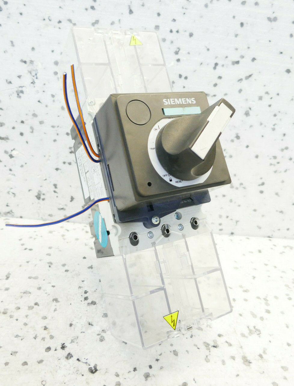 SIEMENS 3VL1102-1KM30-0AA0   3VL9300-3HA01 LEISTUNGSSCHALTER