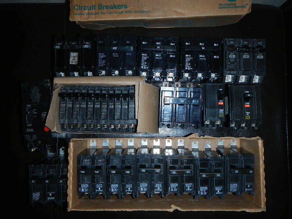 B250,B340,B220 CIRCUIT BREAKER (19LOT) BAB3070H,BR390,C3100,TEYMO2,&amp;MORE 