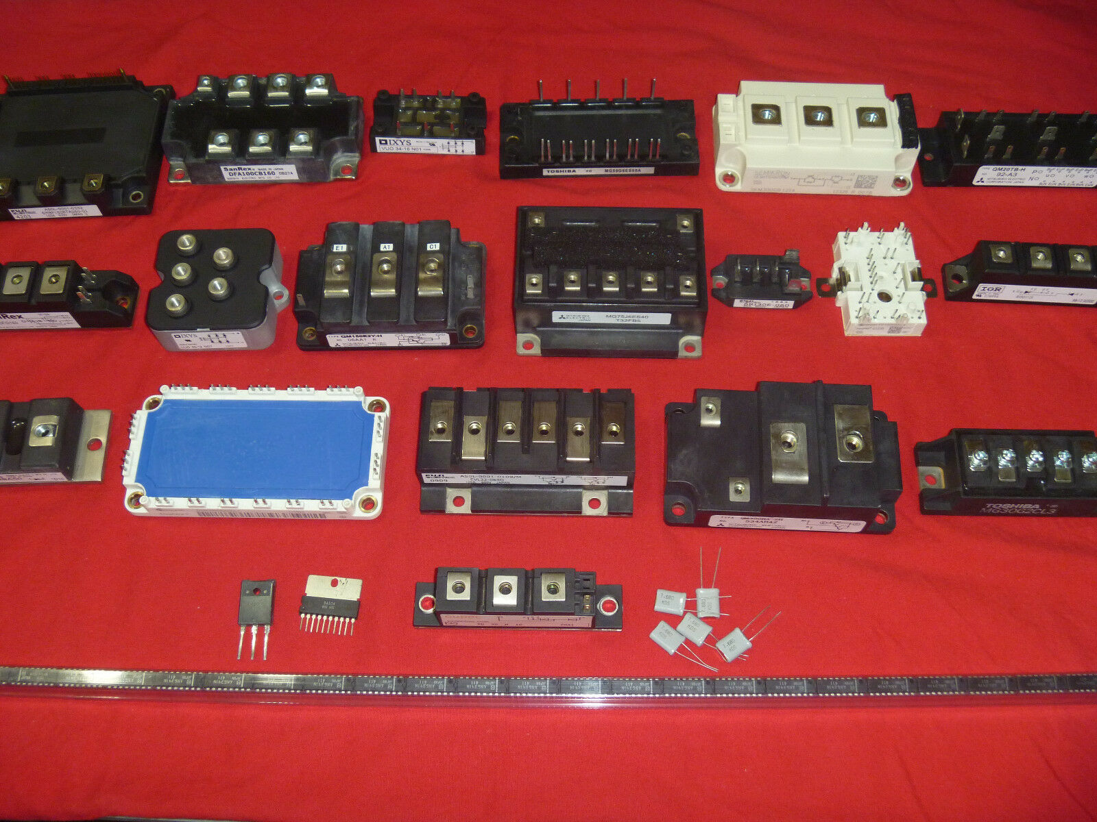 AV6643-0CB01-1AX1  SIEMENS NEW MODULE WAREHOUSE FM