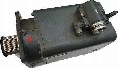 SIEMENS SERVOMOTOR 1FT5102-0AA71-1 / # T RT1 0466