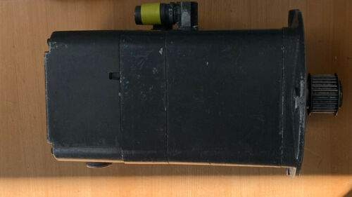 Siemens 3 Permanent Magnet Motor  Synchronmotor 1FT5071-0AC01-9-Z