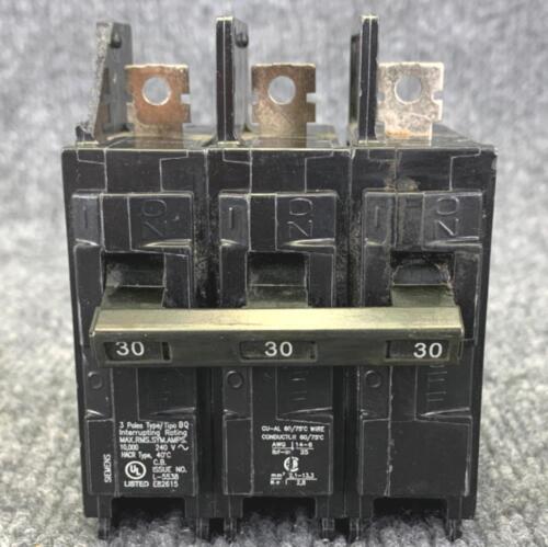 Siemens ITE BQ3B030H ITE Type BQH Circuit Breaker 3 Pole 30 Amp 240V-CHIPPED