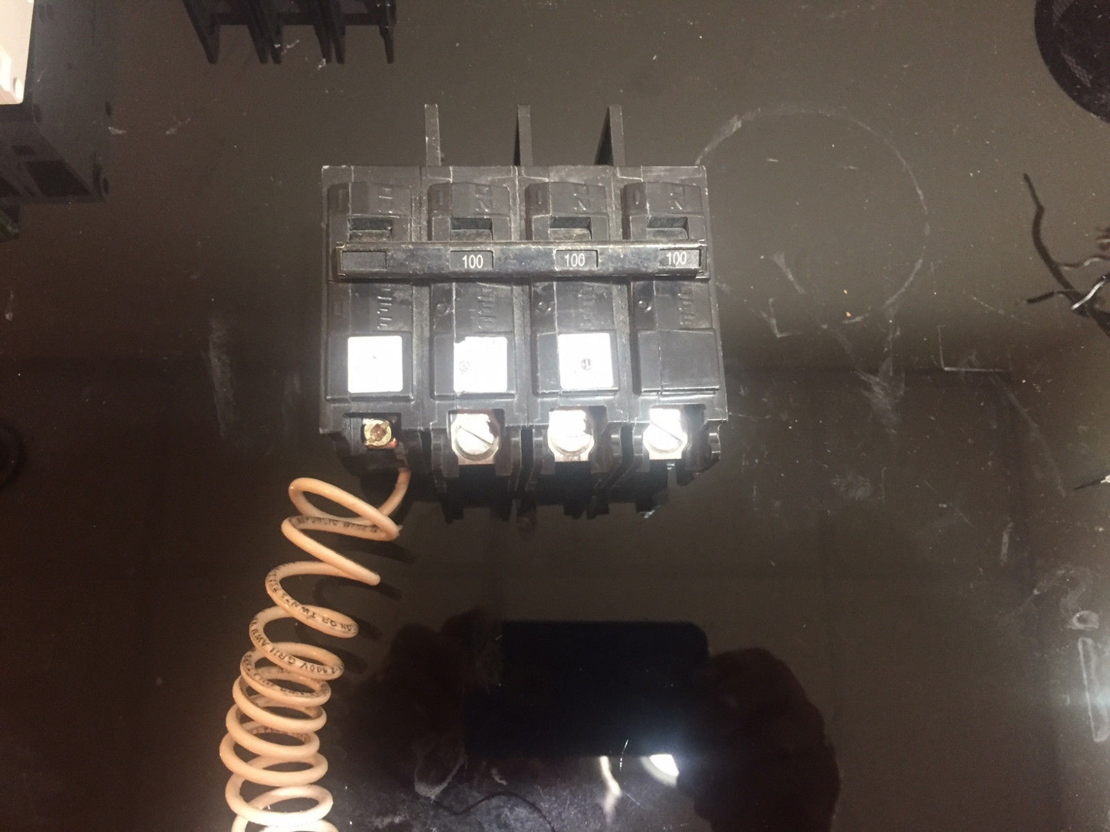 Siemens BQ3B10000SQ1 breaker