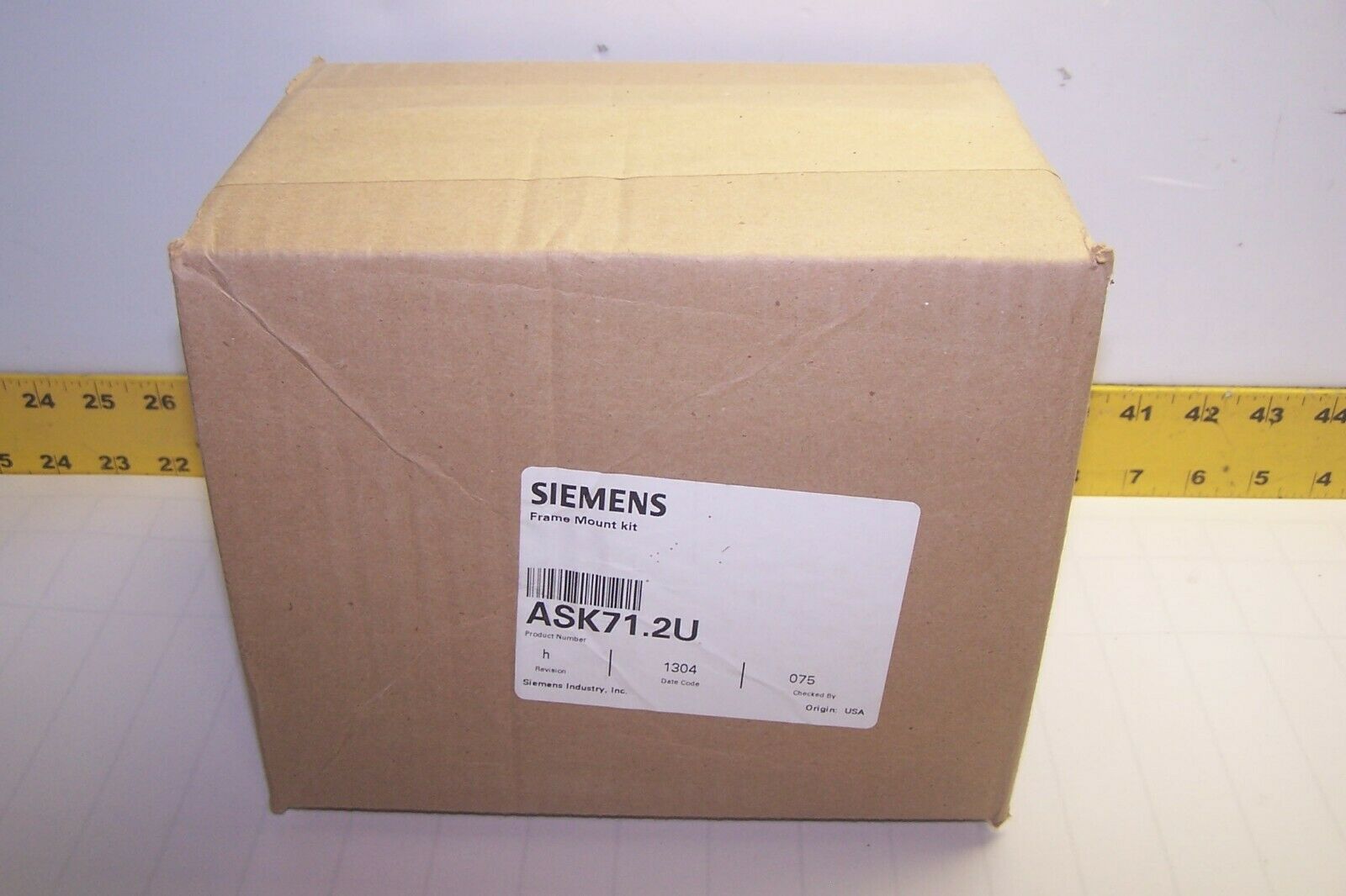 NEW SIEMENS FRAME MOUNT KIT  ASK71.2U