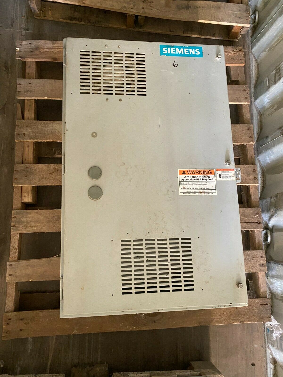 Siemens 70QL32BF Soft Start Motor Cabinet w/ SIKOSTART 3RW34, 230V, 195A, 75 HP