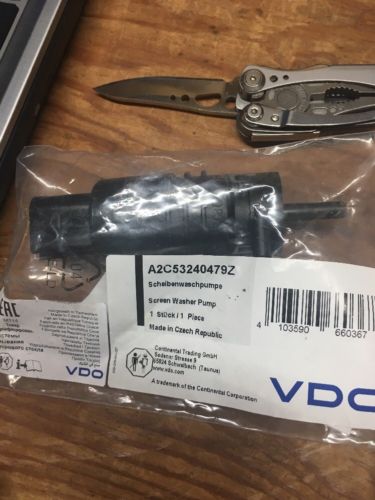 Siemens/VDO A2C53240479Z Windshield Washer Pump