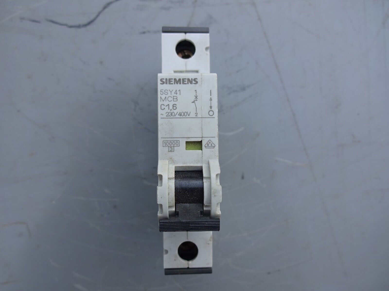 SIEMENS 5SY41 MCB C1.6 / 5SY4115-7 /CIRCUIT BREAKER 230/400V 1 POLE 1.6 A AMP