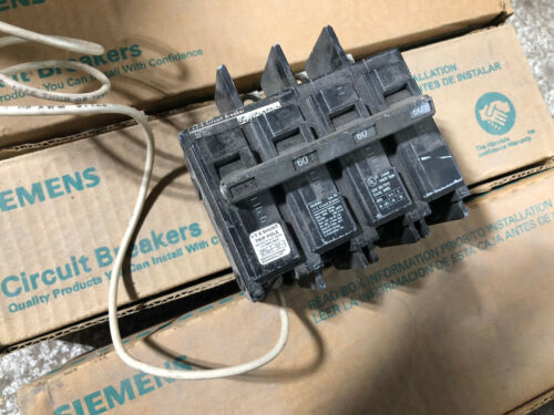 ITE Siemens BQ3B070 Circuit Breaker 70A 3P 240V With Shunt Trip BQ3B06000S01