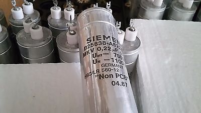 MKV 0.22uF  780Veff  1100V    Siemens B25838-A8224-M Capacitors NOS