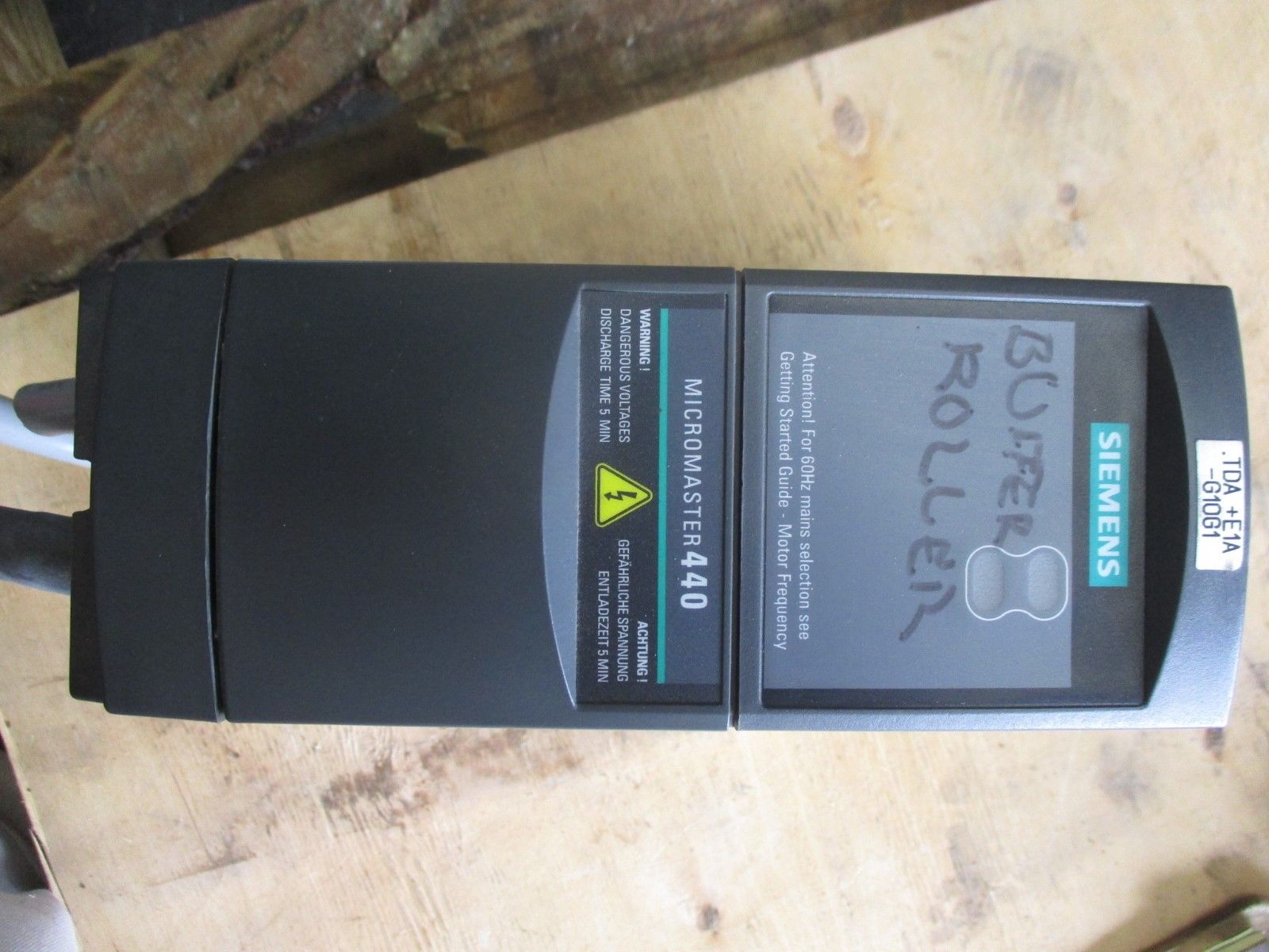 SIEMENS MICRO MASTER 440 1.50KW FREQUANCY INVERTER #2151035J USED