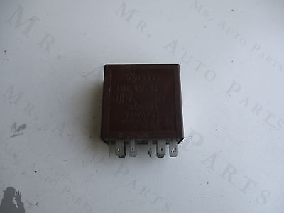 Volkswagen, Audi, Porsche °4B0955531C° Relay *389